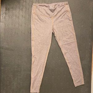 Athleta medium rise Chaturanga 7/8 leggings